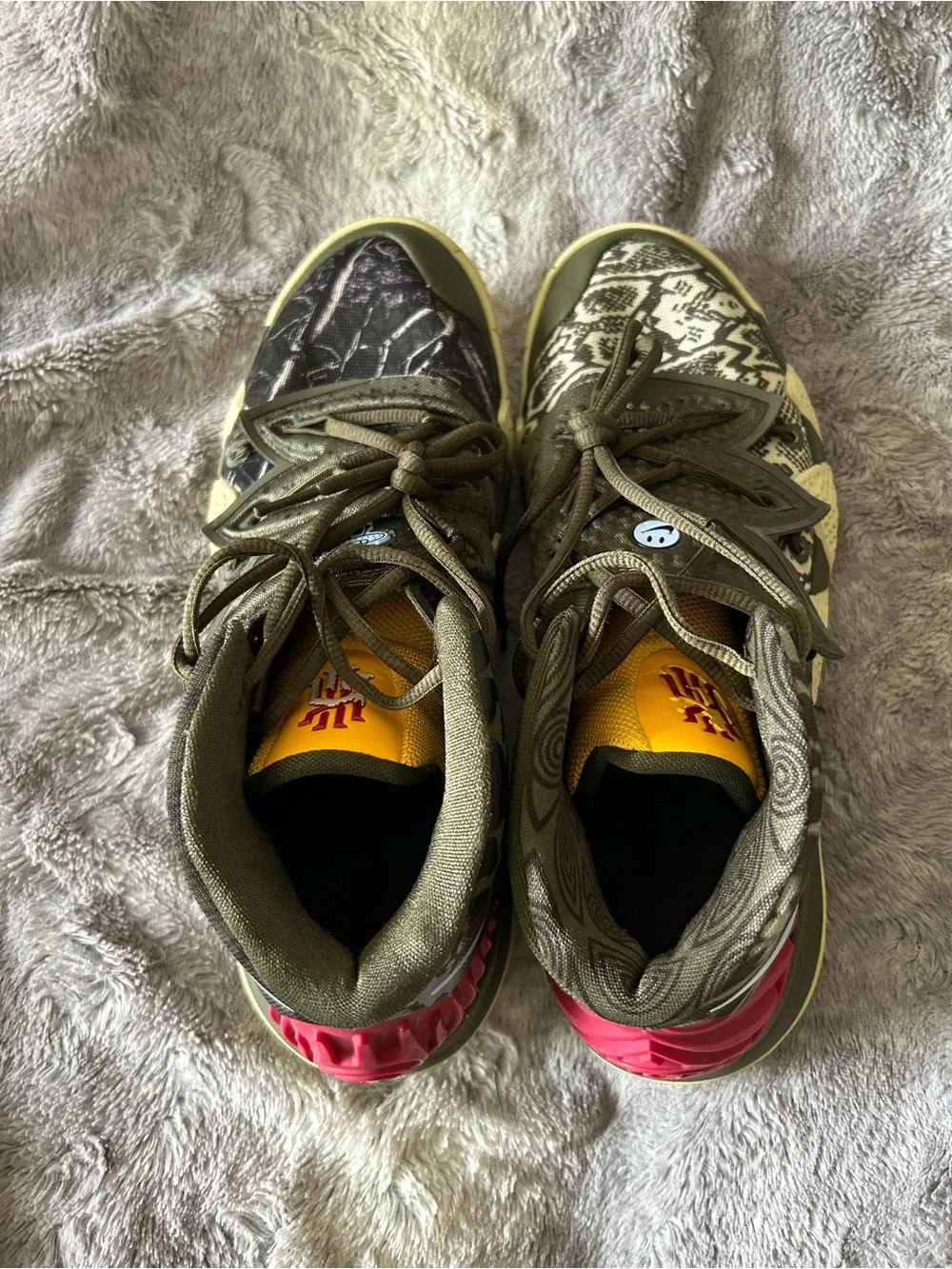 Nike bold patterned